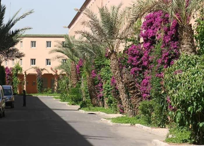Appartement Dans Residence Avec Piscine Marrakesh Exterior photo